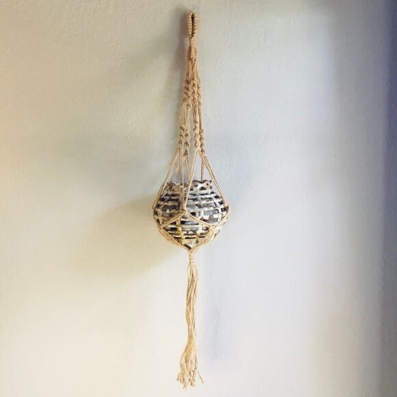 Macrame hanging plant holder natural rustic boho decor - Picture 1 of 5